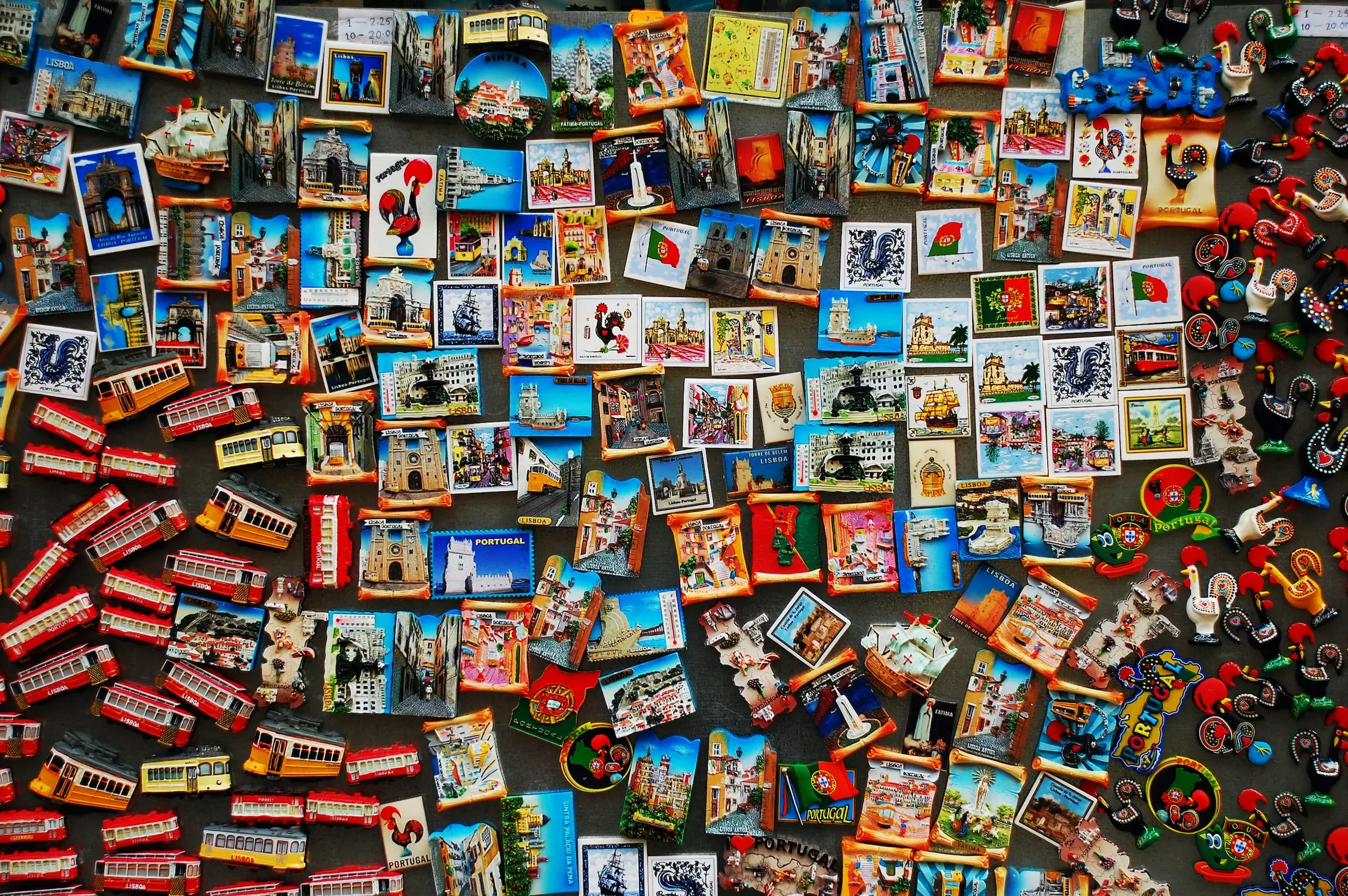 7 Easy Travel Tips for Packing Light