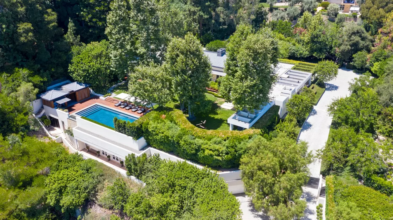 Ryan Seacrest's $85 Million Beverly Hills Mansion