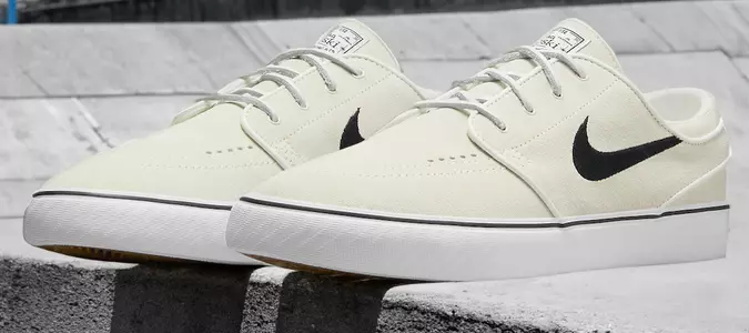 Hottest Sneaker Releases | Retro Nike Edition