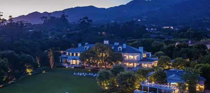 Adam Levine Buys Rob Lowe's Former Home for $52 Million