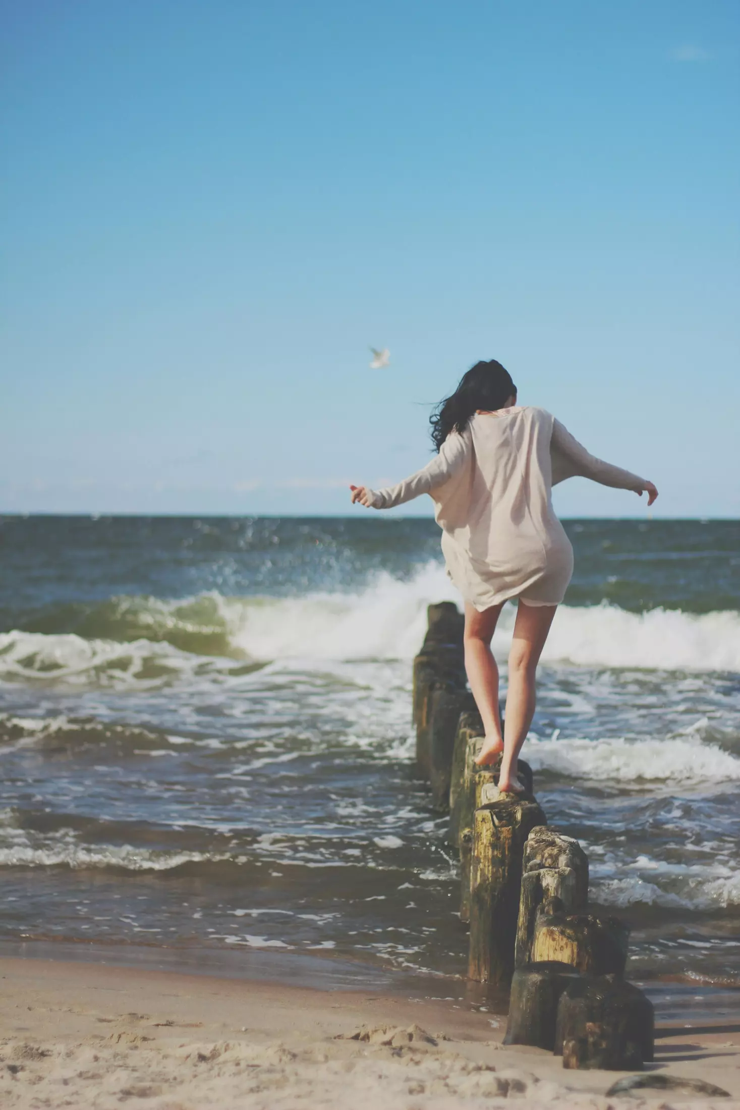 7 Items You Absolutely Must Pack for Summer Travel