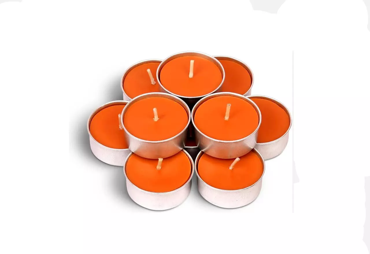 Enjoy a Fragrant Fall With These Scented Candles