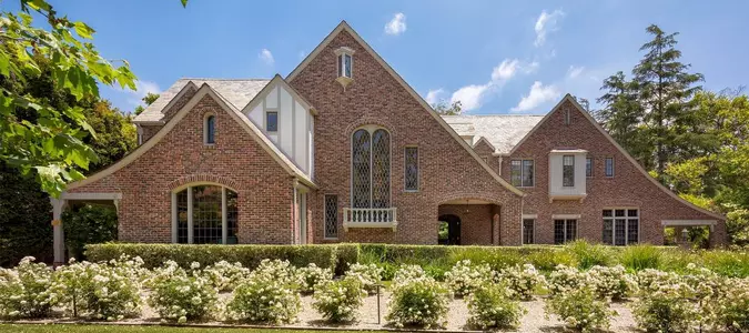 Kunal Nayyar Snags $7.5 Million LA Mansion